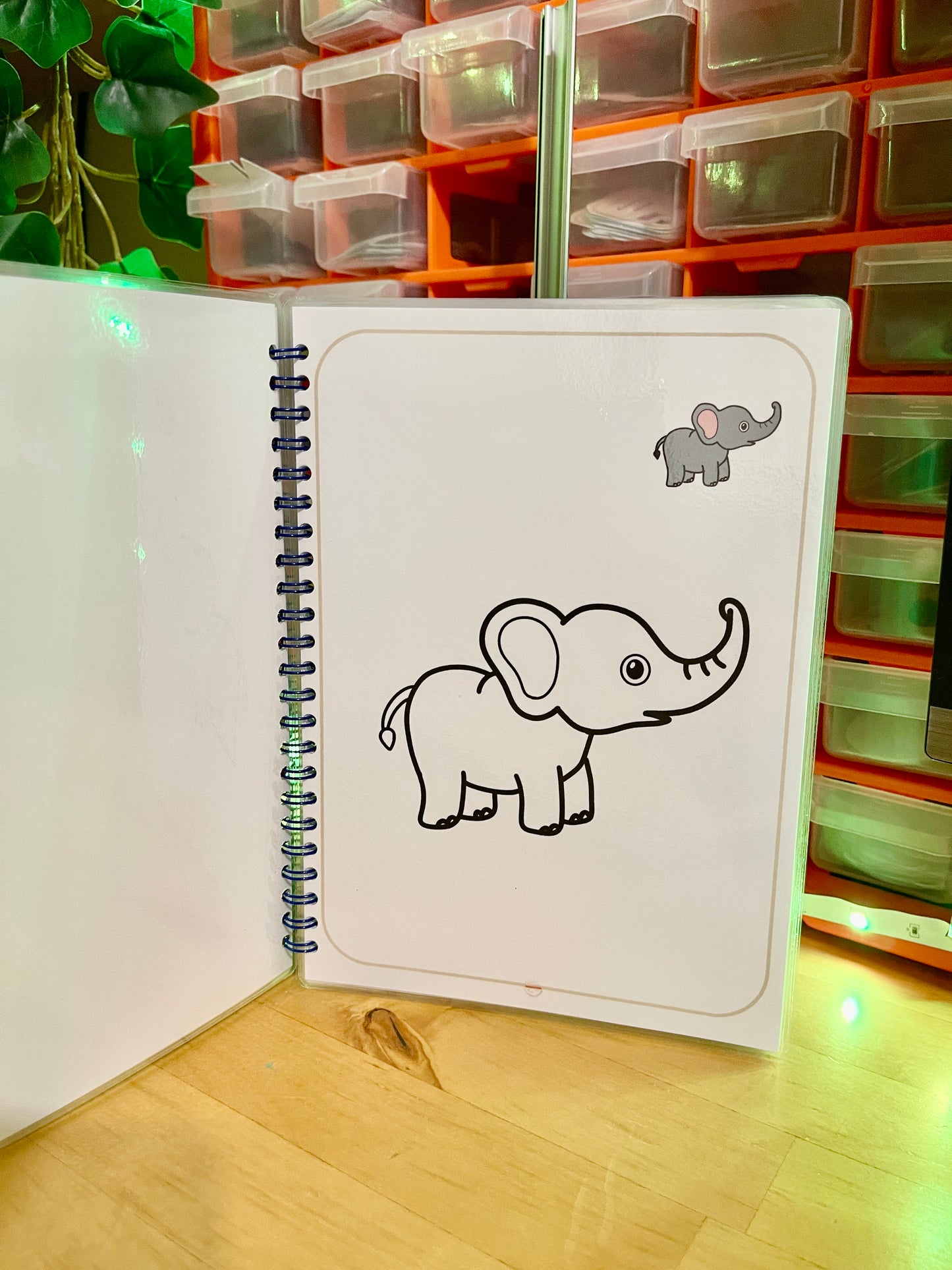 Livret de coloriage plastifié, réutilisable à l’infini